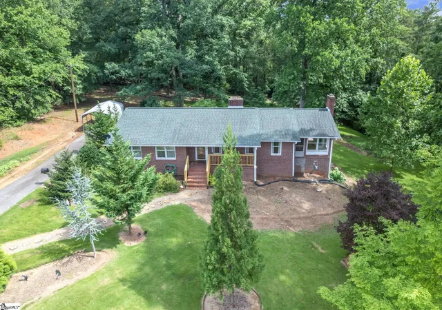 2nd image of 509 W Main St, Liberty, SC 29657 | MLS# 1596327