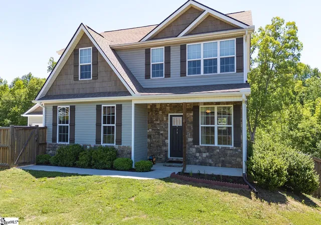 Homes for sale in Lyman, SC | 79 Lyman Lake Rd, Lyman, SC 29365 | MLS# 1591797