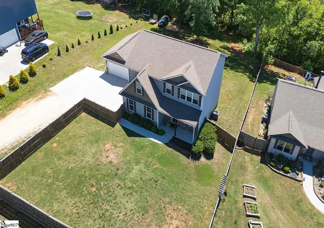 Homes for sale in Lyman, SC | 79 Lyman Lake Rd, Lyman, SC 29365 | MLS# 1591797