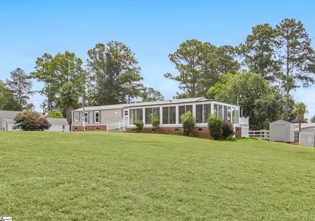 Photo 3 of Single family home for sale at 32 Hall St, Cross Hill, SC 29332 | MLS# 1598714 | Listing updated on 2026-08-29
