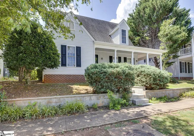 Photo 2 of Single family home for sale at 1010 Meehan Wy, Pendleton, SC 29670 | MLS# 1596971 | Listing updated on 2026-09-14