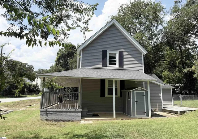 Photo 2 of Single family home for sale at 18 Goodrich St, Pelzer, SC 29669 | MLS# 1601045 | Listing updated on 2026-09-16