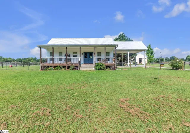 Photo 1 of Single family home for sale at 408 Boyd Rd, Laurens, SC 29360 | MLS# 1599327 | Listing updated on 2026-09-17