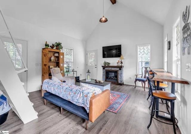Photo 4 of Single family home for sale at 408 Boyd Rd, Laurens, SC 29360 | MLS# 1599327 | Listing updated on 2026-09-17