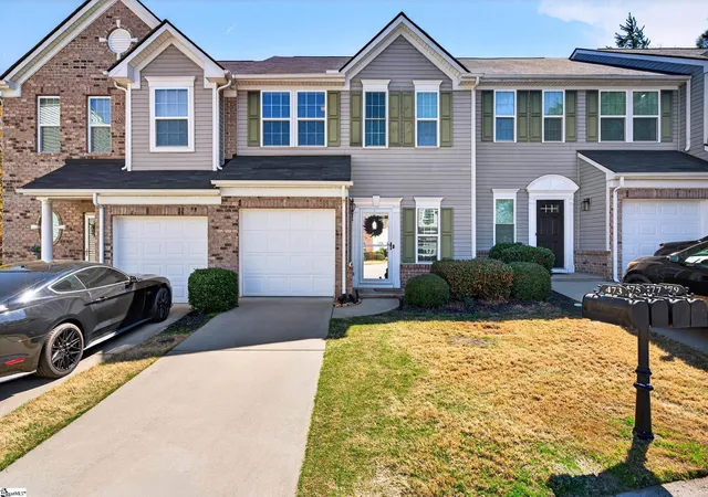 Photo 2 of Townhouse for sale at 475 Woodbark Ct, Mauldin, SC 29662 | MLS# 1585835 | Listing updated on 2026-08-18