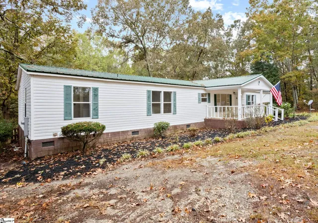 3rd image of 100 Epps Rd, Belton, SC 29627 | MLS# 1589880
