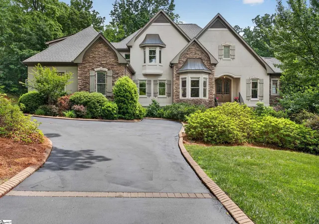 Photo 1 of Single family home for sale at 9 Portofino Ct, Greenville, SC 29609 | MLS# 1590924 | Listing updated on 2026-08-18