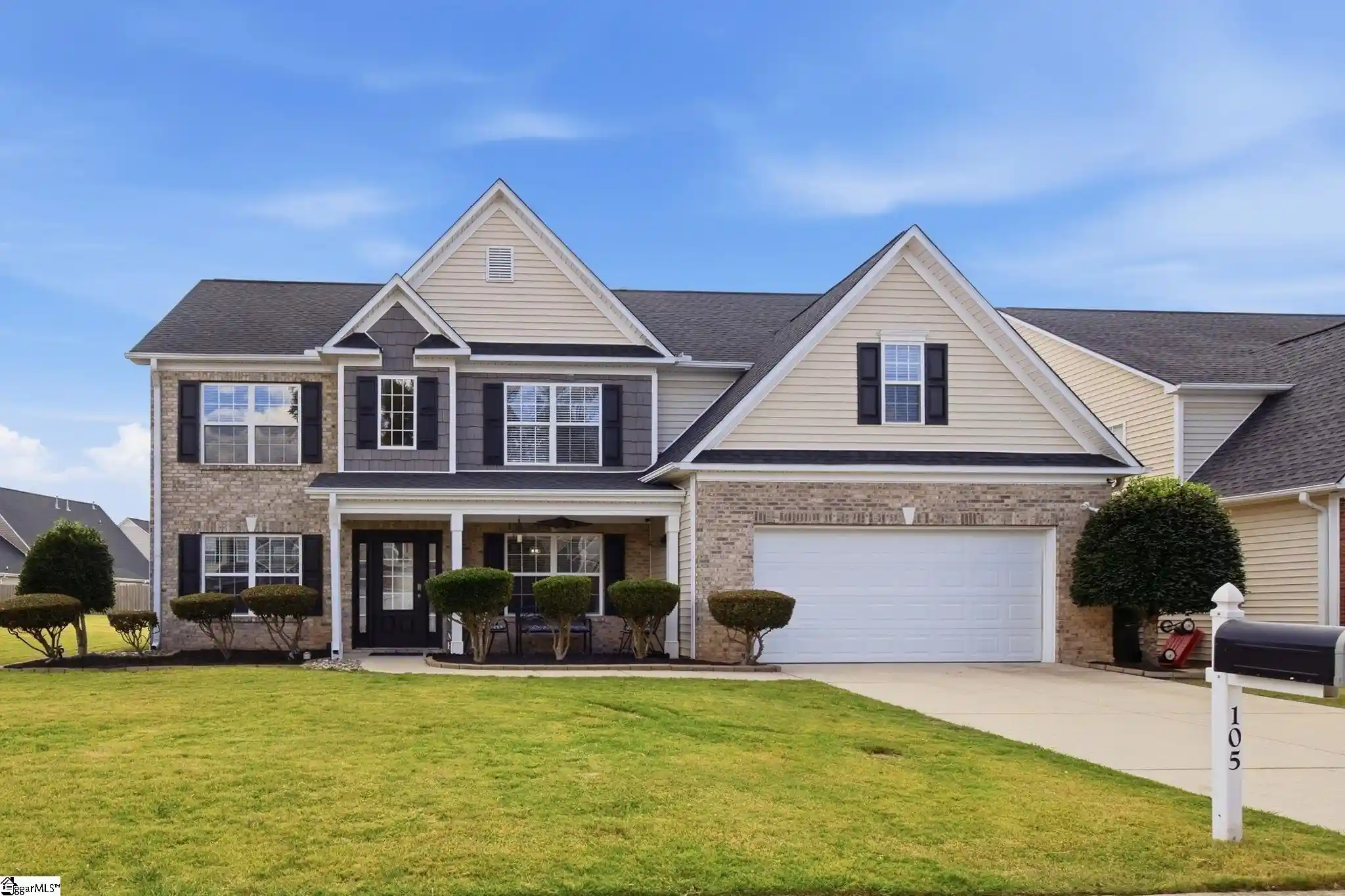 Photo 1 of Single family home for sale at 105 Ashington Dr, Simpsonville, SC 29680 | MLS# 1606000 | Listing updated on 2026-10-27