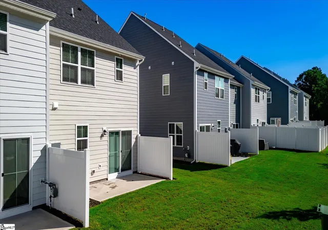 Photo 28 of Townhouse for sale at 336 Lograto Ln, Simpsonville, SC 29681 | MLS# 1601469 | Listing updated on 2026-08-20