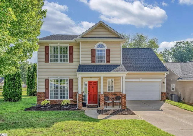 Photo 1 of Single family home for sale at 30 Joggins Dr, Simpsonville, SC 29681 | MLS# 1601975 | Listing updated on 2026-09-16