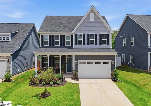 1st image of 132 Dunroyal Rd, Fountain Inn, SC 29644 | MLS# 1594578