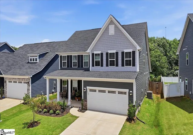 2nd image of 132 Dunroyal Rd, Fountain Inn, SC 29644 | MLS# 1594578