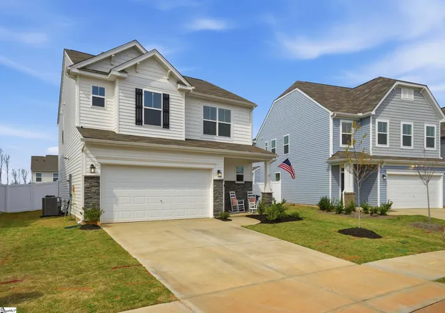 Homes for sale in Greenville, SC | 221 Pendergast Rd, Greenville, SC 29605 | MLS# 1585580