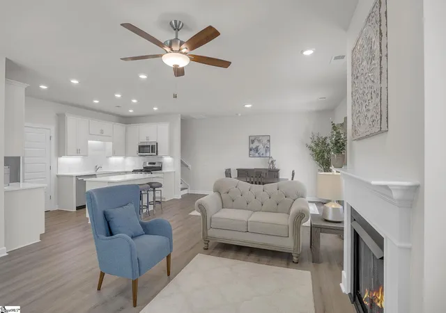 Photo 3 of Townhouse for sale at 227 Crimson Tree Ct, Greenville, SC 29607 | MLS# 1587904 | Listing updated on 2026-09-03