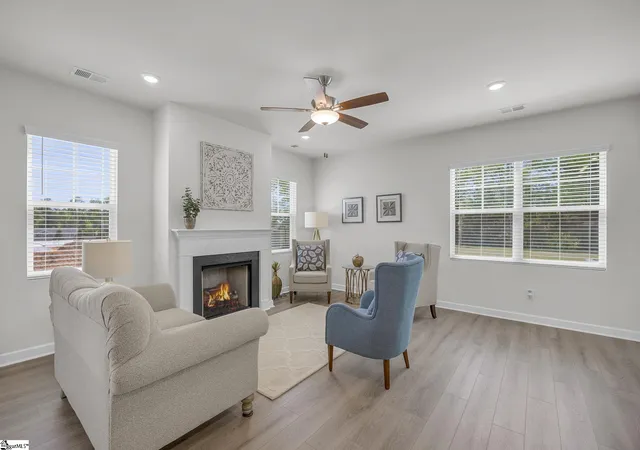 Photo 4 of Townhouse for sale at 227 Crimson Tree Ct, Greenville, SC 29607 | MLS# 1587904 | Listing updated on 2026-09-03