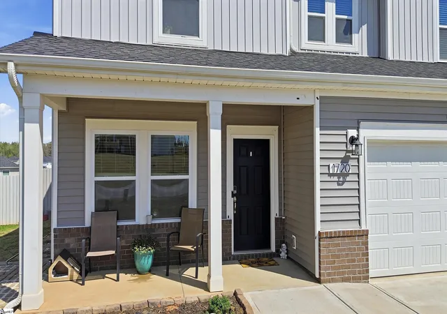 Photo 2 of Single family home for sale at 1720 Greenpath Ln, Moore, SC 29369 | MLS# 1597743 | Listing updated on 2026-07-15