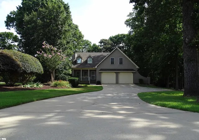 Photo 1 of Single family home for sale at 481 Bollweevil Wy, Wellford, SC 29385 | MLS# 1598809 | Listing updated on 2026-08-26