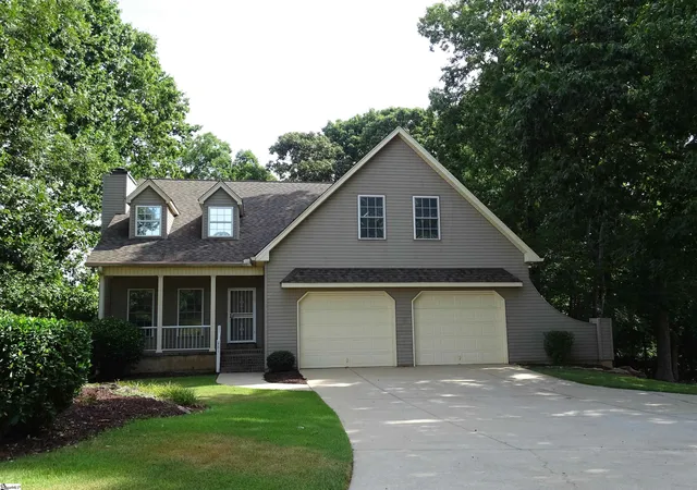 Photo 2 of Single family home for sale at 481 Bollweevil Wy, Wellford, SC 29385 | MLS# 1598809 | Listing updated on 2026-08-26