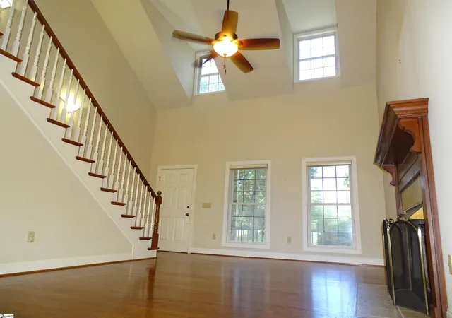 Photo 3 of Single family home for sale at 481 Bollweevil Wy, Wellford, SC 29385 | MLS# 1598809 | Listing updated on 2026-08-26
