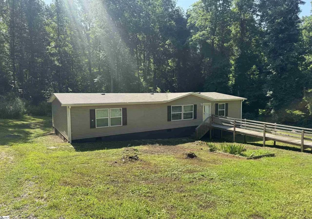 1st image of 21 Hughes Rd, Greenville, SC 29611 | MLS# 1596259