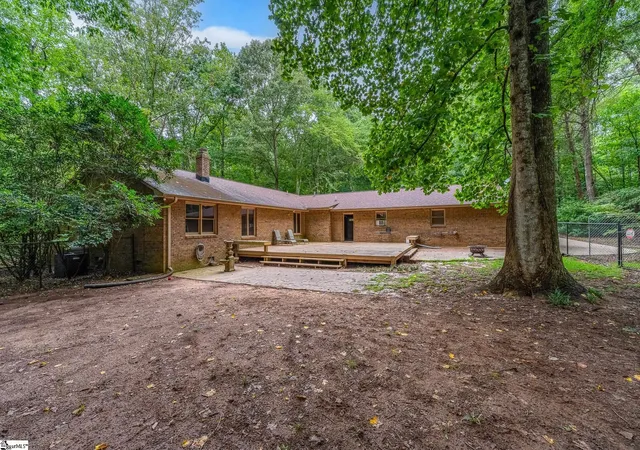 Photo 4 of Single family home for sale at 125 N Fork Dr, Anderson, SC 29621 | MLS# 1600299 | Listing updated on 2026-09-19
