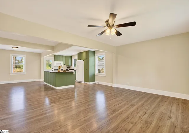 Photo 3 of Single family home for sale at 108 Mountain View Ave, Greer, SC 29650 | MLS# 1601550 | Listing updated on 2026-09-10