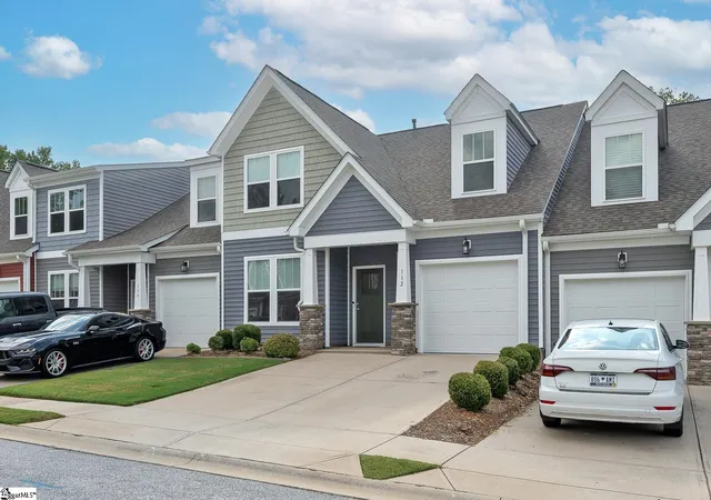 Photo 2 of Townhouse for sale at 112 Creekhaven Ln, Taylors, SC 29687 | MLS# 1602022 | Listing updated on 2026-08-28