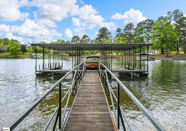 Homes for sale in Fair Play, SC | 467 Overlook Dr, Fair Play, SC 29643 | MLS# 1589218