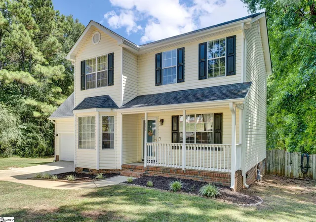 Photo 3 of Single family home for sale at 1222 Old Mill Rd, Easley, SC 29642 | MLS# 1602065 | Listing updated on 2026-10-01