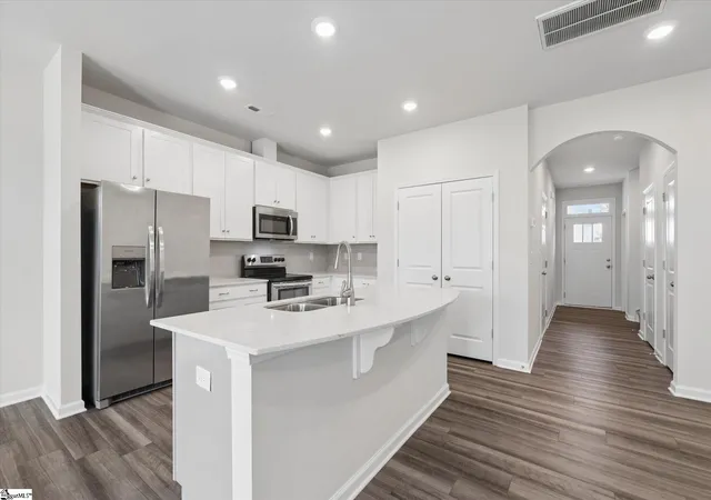 Photo 4 of Townhouse for sale at 303 E Compass Wy, Easley, SC 29640 | MLS# 1596688 | Listing updated on 2026-07-17
