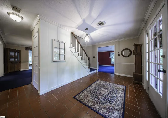 Photo 3 of Single family home for sale at 225 Walnut Hill Ln, Spartanburg, SC 29302 | MLS# 1600907 | Listing updated on 2026-08-17