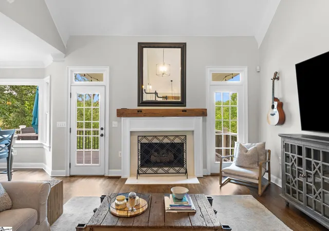 Photo 4 of Single family home for sale at 38 Devonhall Wy, Taylors, SC 29687 | MLS# 1594692 | Listing updated on 2026-07-29