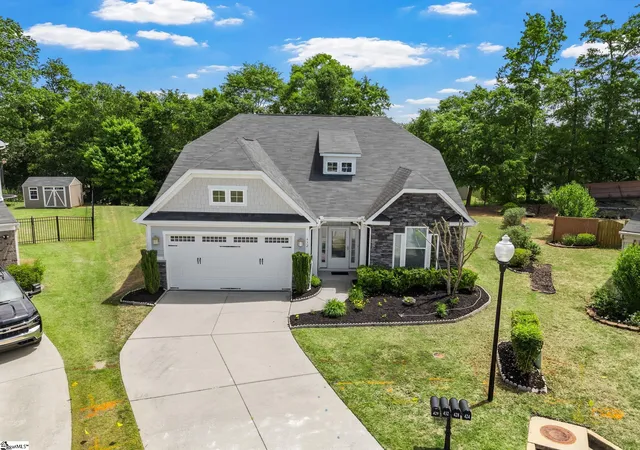 Homes for sale in Simpsonville, SC | 432 Fieldsview Ln, Simpsonville, SC 29681 | MLS# 1590120