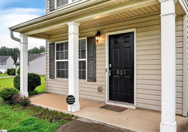 Photo 4 of Single family home for sale at 626 Duncan Station Dr, Duncan, SC 29334 | MLS# 1597882 | Listing updated on 2026-08-12
