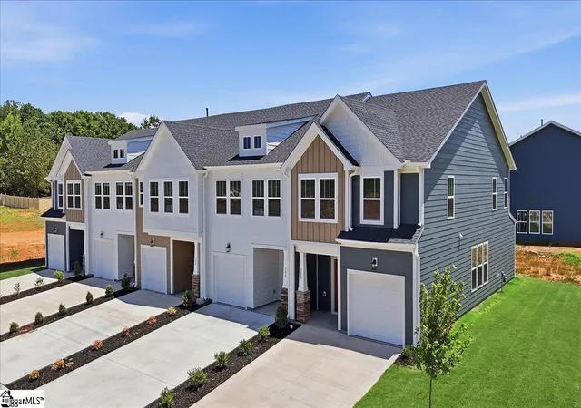 2nd image of 504 Round Rock Wy, Fountain Inn, SC 29644 | MLS# 1596437