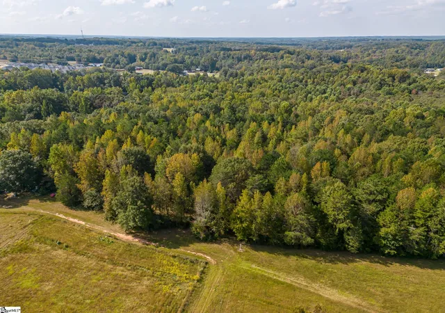 22nd image of 276 Burns Rd, Greer, SC 29651 | MLS# 1510026
