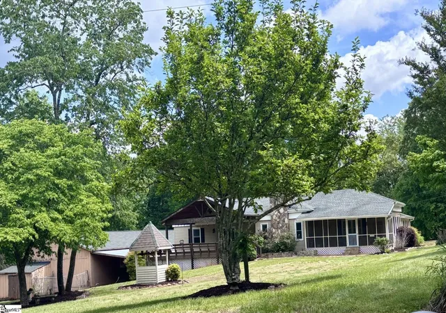 Homes for sale in Travelers Rest, SC | 2070 Little Texas Rd, Travelers Rest, SC 29690 | MLS# 1591196