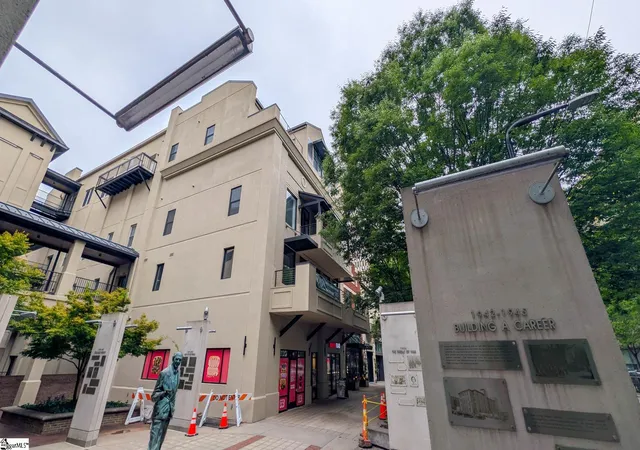 Photo 1 of Condo for sale at 233 N Main St #Unit 305, Greenville, SC 29601 | MLS# 1598777 | Listing updated on 2026-09-16