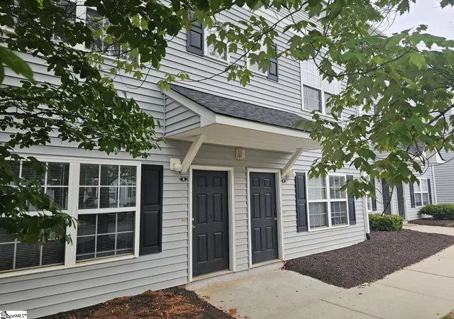 Photo 2 of Townhouse for sale at 120 University Village Dr, Central, SC 29630 | MLS# 1599468 | Listing updated on 2026-08-07