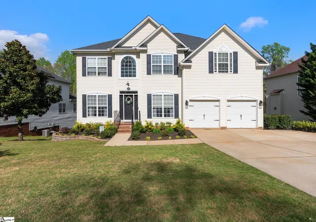 Photo 1 of Single family home for sale at 343 Woodsberry Shoals Dr, Duncan, SC 29334 | MLS# 1599074 | Listing updated on 2026-08-07