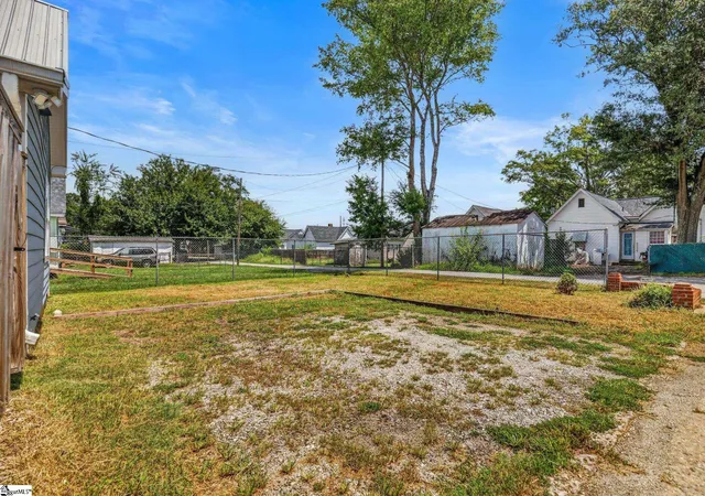 Photo 24 of Single family home for sale at 16 Welch St, Greenville, SC 29605 | MLS# 1600882 | Listing updated on 2026-09-28