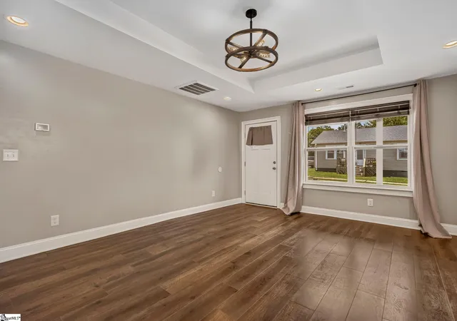 Photo 3 of Single family home for sale at 16 Welch St, Greenville, SC 29605 | MLS# 1600882 | Listing updated on 2026-09-14