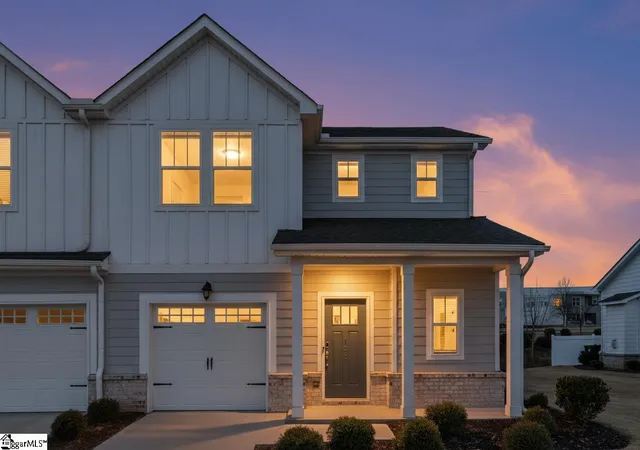 Photo 2 of Townhouse for sale at 150 Bromes Wy, Greenville, SC 29607 | MLS# 1600481 | Listing updated on 2026-08-11