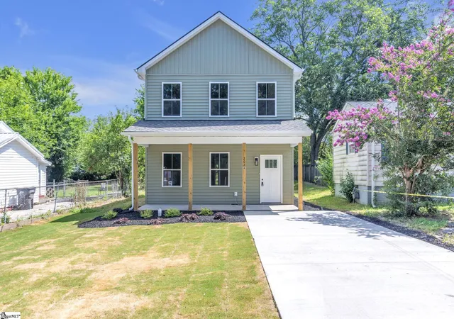 Homes for sale in Greenville, SC | 202 A W Wilburn Ave, Greenville, SC 29611 | MLS# 1596564