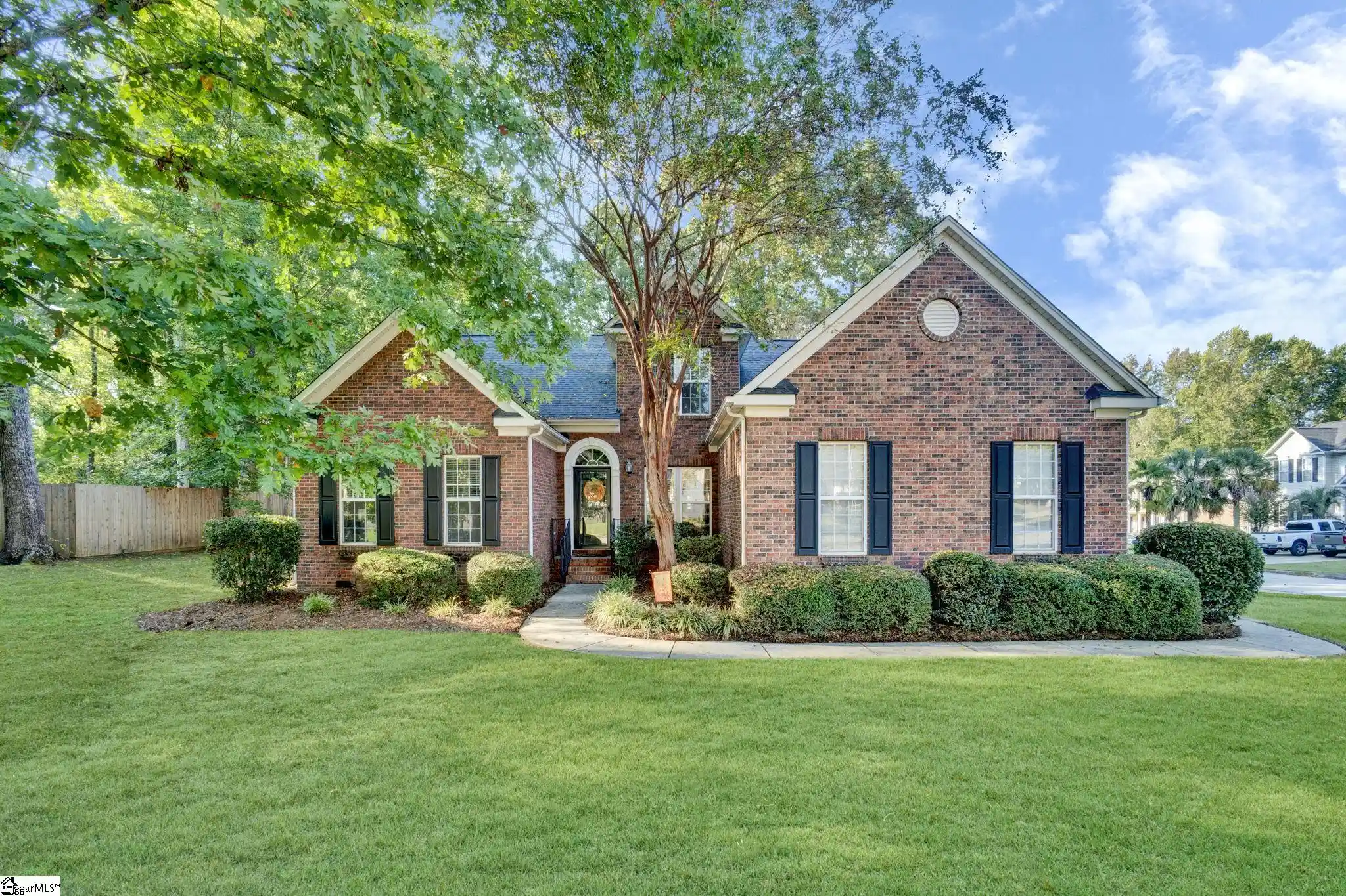 Photo 1 of Single family home for sale at 521 Scarlet Oak Dr, Fountain Inn, SC 29644 | MLS# 1606961 | Listing updated on 2026-10-18