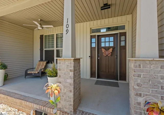 Photo 3 of Single family home for sale at 109 Fitzwilliam Pl, Piedmont, SC 29673 | MLS# 1600235 | Listing updated on 2026-09-17