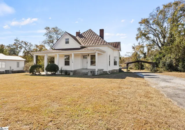 Photo 1 of Single family home for sale at 5994 N Old Laurens Rd, Gray Court, SC 29645 | MLS# 1599695 | Listing updated on 2026-08-04