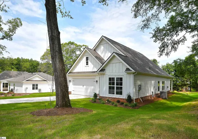 Photo 2 of Single family home for sale at 101 E C Ave #Lot B, Easley, SC 29640 | MLS# 1599028 | Listing updated on 2026-07-28