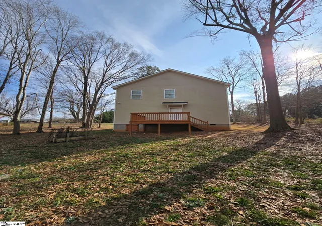 2nd image of 109 Lynn Ave, Laurens, SC 29360 | MLS# 1578882
