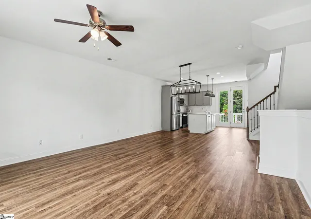 Photo 2 of Townhouse for sale at 168 Silver Hill St, Spartanburg, SC 29302 | MLS# 1595069 | Listing updated on 2026-08-30